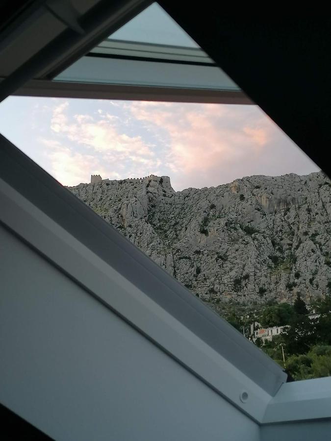Geek Apartment Omiš Exteriör bild