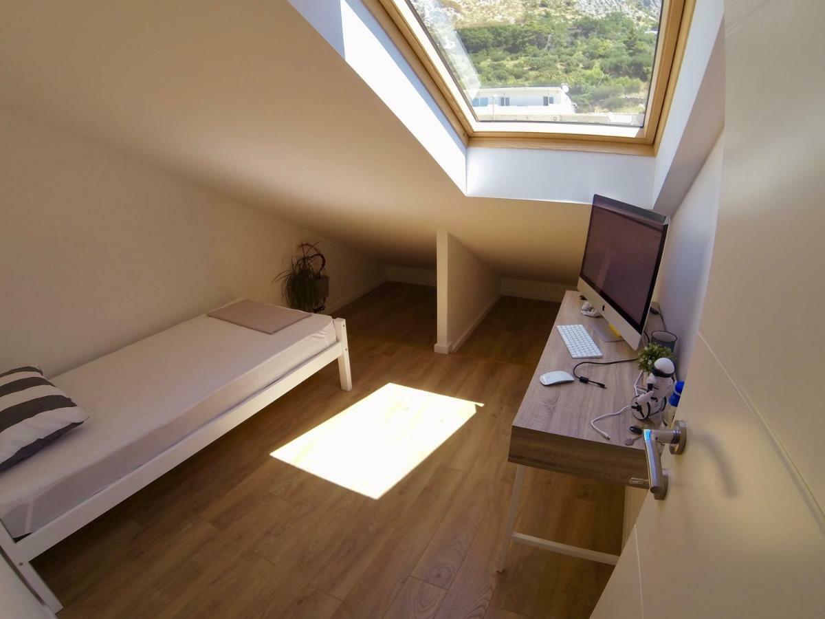 Geek Apartment Omiš Exteriör bild